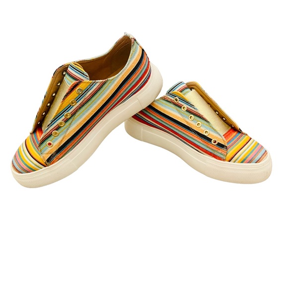 Very Volatile Metallic Slip Ons Serape Size 7 - Picture 2 of 7